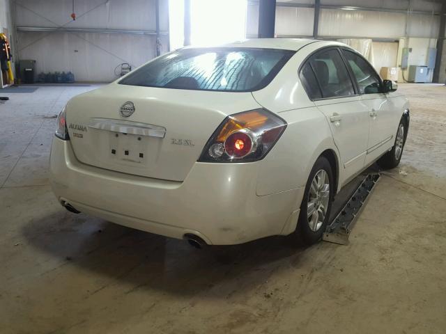 1N4AL2AP7AN456879 - 2010 NISSAN ALTIMA BAS WHITE photo 4