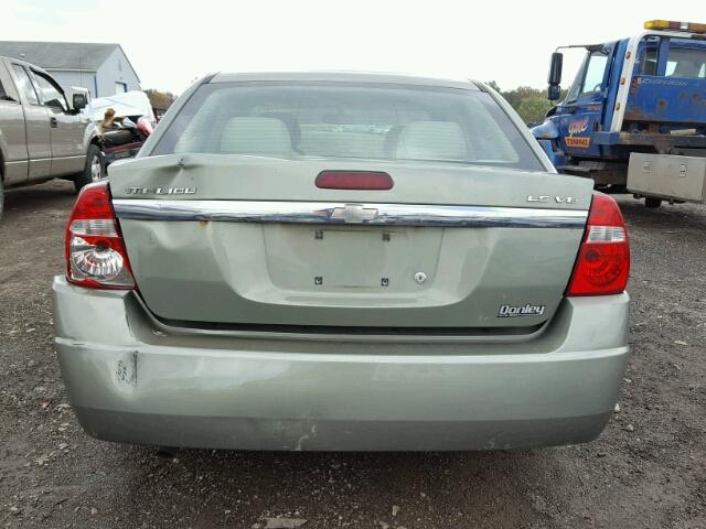 1G1ZT52824F187588 - 2004 CHEVROLET MALIBU LS მწვანე ფოტო 9