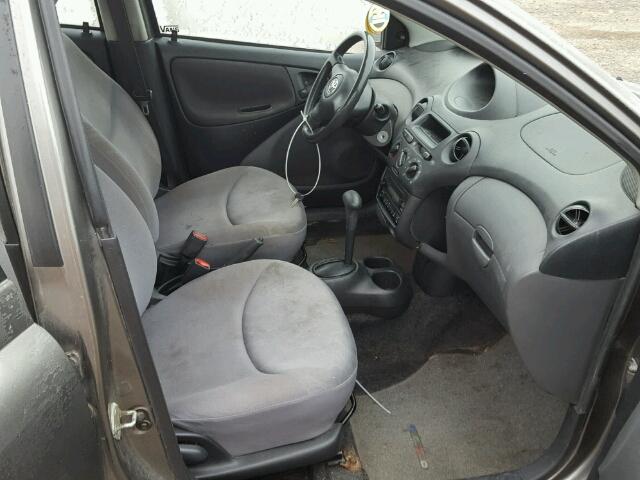 JTDBT123835048351 - 2003 TOYOTA ECHO GRAY photo 5