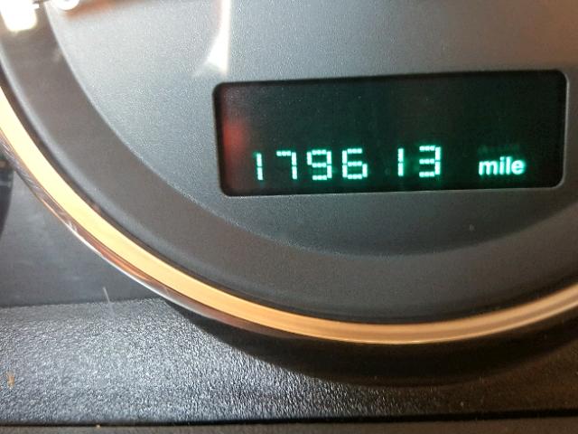 1J8HG48K56C168342 - 2006 JEEP COMMANDER Yaşıl foto 8