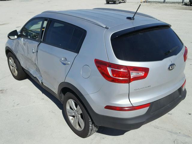 KNDPB3A29D7463598 - 2013 KIA SPORTAGE B SILVER photo 3