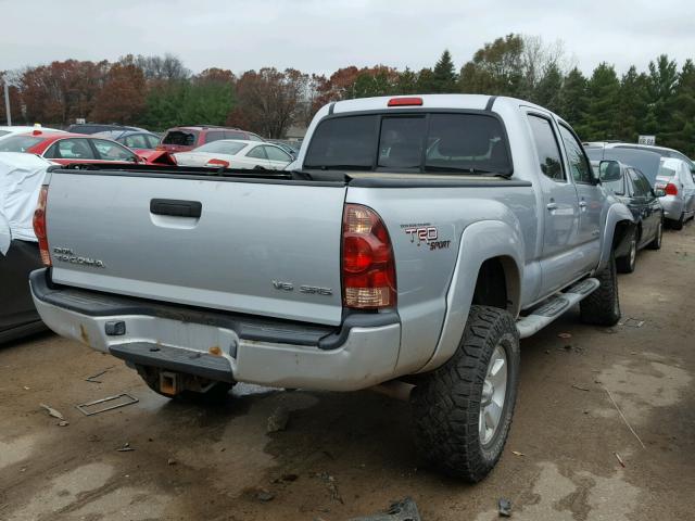 5TEMU52N25Z120000 - 2005 TOYOTA TACOMA DOU SILVER photo 4