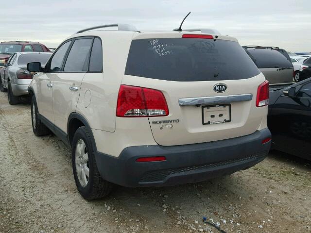 5XYKT4A17BG148965 - 2011 KIA SORENTO BA BEIGE photo 3