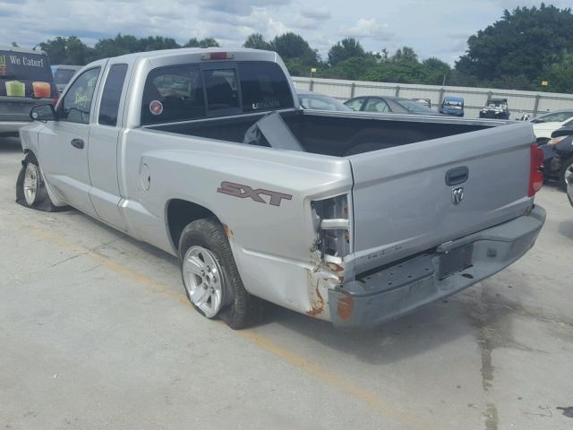 1D7HE32K28S515916 - 2008 DODGE DAKOTA SXT SILVER photo 3