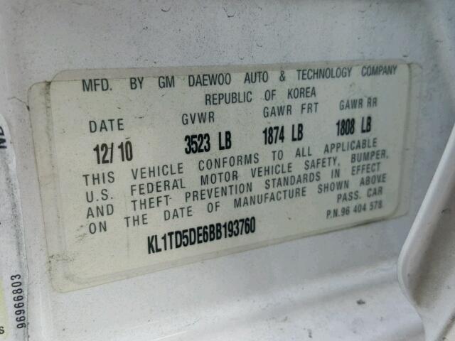 KL1TD5DE6BB193760 - 2011 CHEVROLET AVEO LS WHITE photo 10