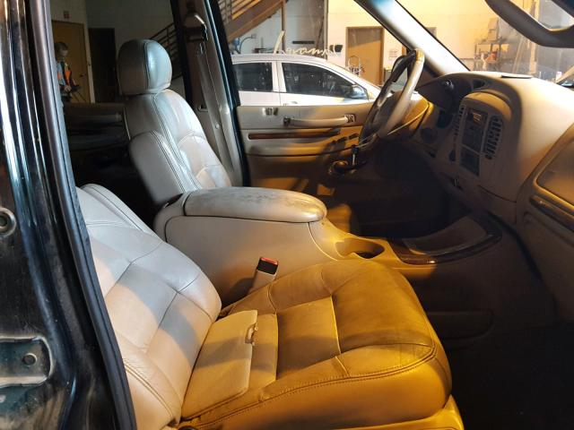 5LMPU28A9XLJ35328 - 1999 LINCOLN NAVIGATOR BLACK photo 5