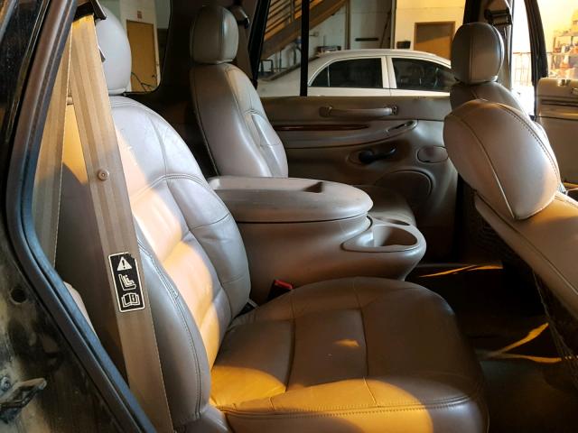 5LMPU28A9XLJ35328 - 1999 LINCOLN NAVIGATOR BLACK photo 6