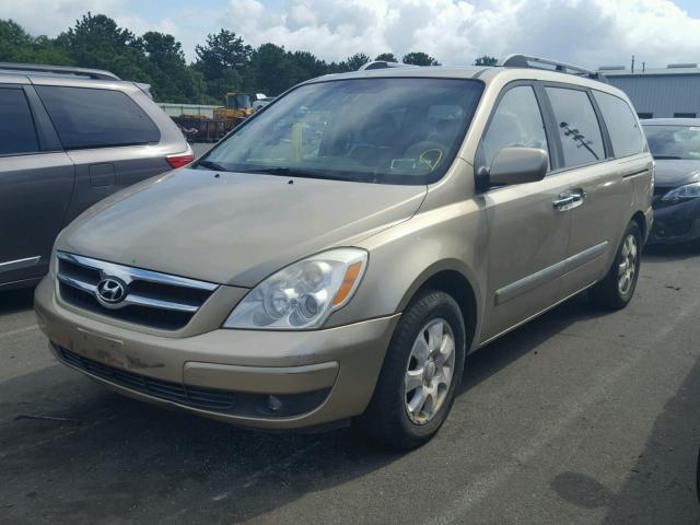 KNDMC233976039137 - 2007 HYUNDAI ENTOURAGE GOLD photo 2