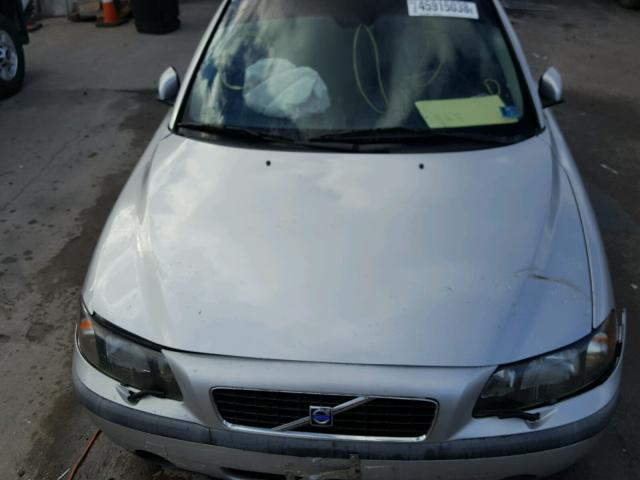 YV1RS64A942317514 - 2004 VOLVO S60 SILVER photo 7