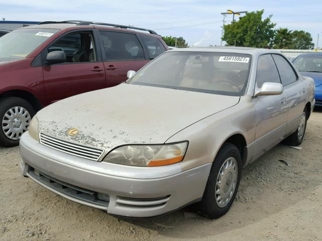 JT8GK13T2S0080052 - 1995 LEXUS ES 300 GOLD photo 2