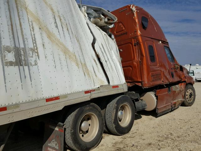 1FUJGLDR8DLBS3393 - 2013 FREIGHTLINER CASCADIA 1 ORANGE photo 4