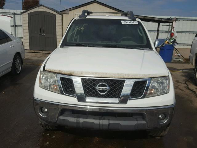 1N6AD07U29C401091 - 2009 NISSAN FRONTIER C WHITE photo 7