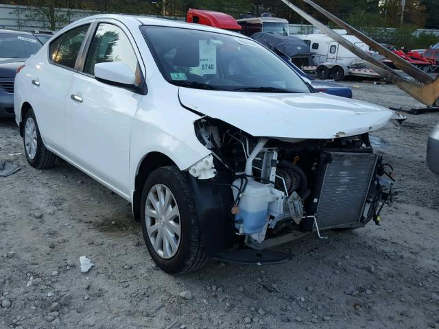 3N1CN7AP0FL820015 - 2015 NISSAN VERSA S WHITE photo 1