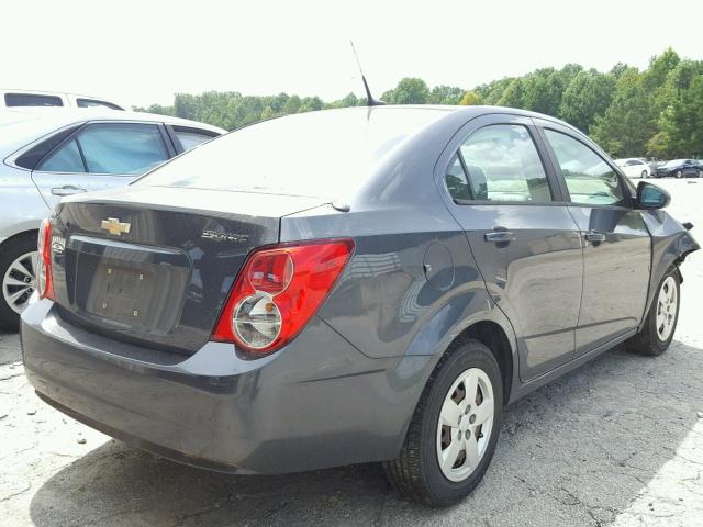 1G1JA5SH8D4120704 - 2013 CHEVROLET SONIC LS GRAY photo 4
