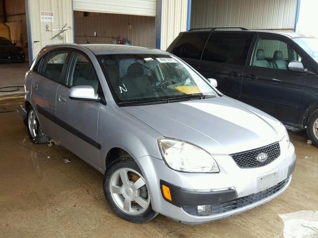 KNADE163666132502 - 2006 KIA RIO 5 SILVER photo 1