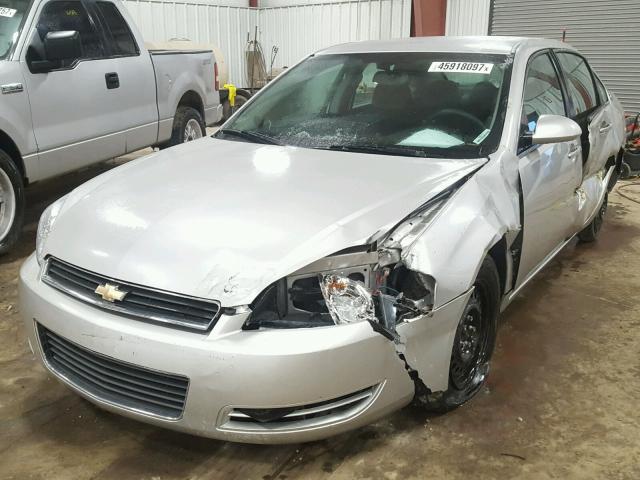 2G1WB58K289253824 - 2008 CHEVROLET IMPALA LS SILVER photo 2