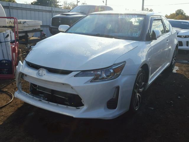 JTKJF5C72F3089336 - 2015 TOYOTA SCION TC WHITE photo 2