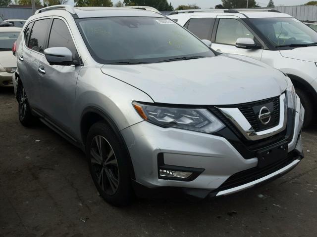 5N1AT2MV8HC838389 - 2017 NISSAN ROGUE SV SILVER photo 1