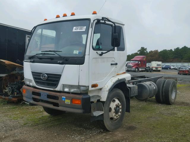 JNAPC81L8AAH80313 - 2010 NISSAN DIESEL UD3300 WHITE photo 2