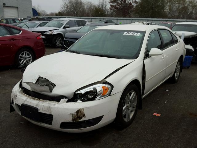 2G1WU581069387777 - 2006 CHEVROLET IMPALA WHITE photo 2