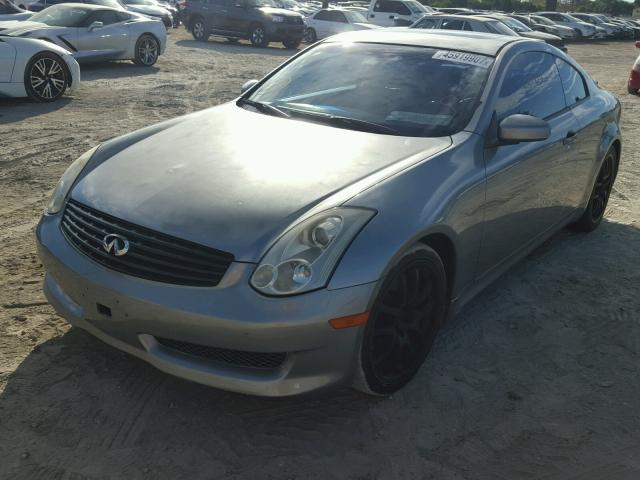 JNKCV54E26M714844 - 2006 INFINITI G35 GRAY photo 2