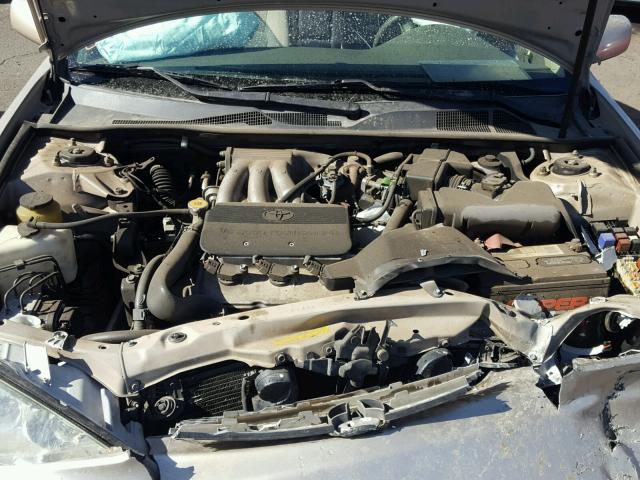 4T1BF32K02U016083 - 2002 TOYOTA CAMRY LE GOLD photo 7