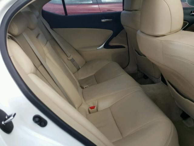 JTHBK262072043192 - 2007 LEXUS IS 250 WHITE photo 6