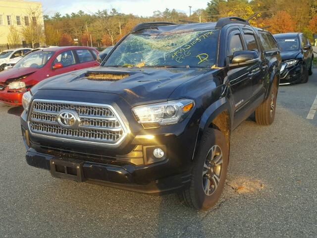 3TMCZ5AN5HM059855 - 2017 TOYOTA TACOMA DOU BLACK photo 2