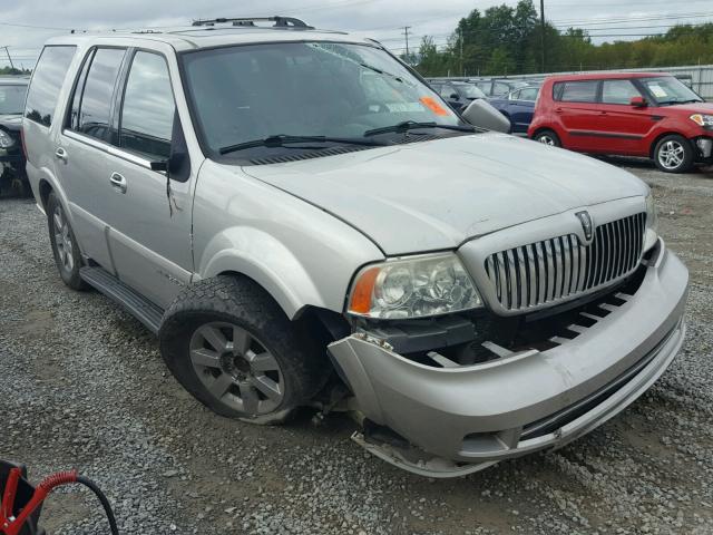 5LMFU28586LJ26844 - 2006 LINCOLN NAVIGATOR SILVER photo 1