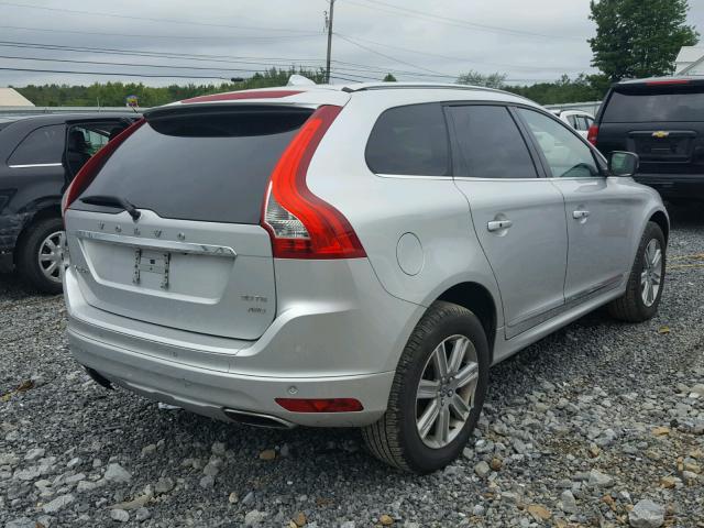 YV4902RM5G2802189 - 2016 VOLVO XC60 T6 SILVER photo 4