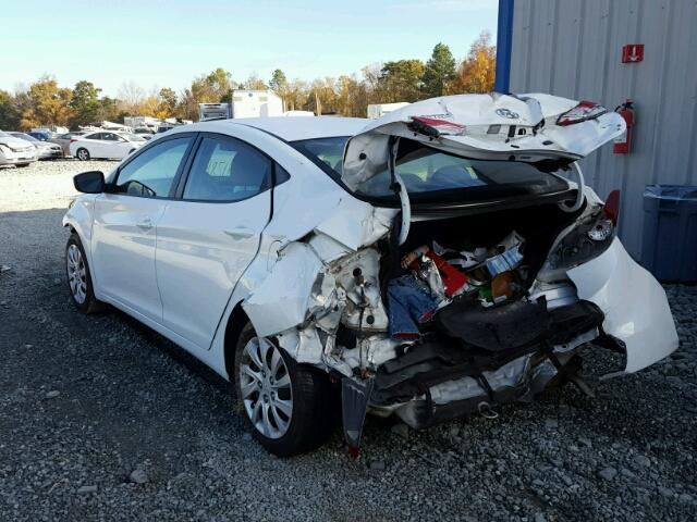 5NPDH4AE1BH026625 - 2011 HYUNDAI ELANTRA GL WHITE photo 3