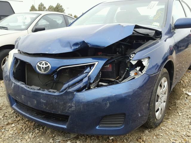 4T4BF3EKXAR008282 - 2010 TOYOTA CAMRY BASE BLUE photo 9