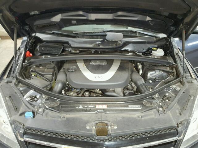 4JGCB6FE6BA116891 - 2011 MERCEDES-BENZ R 350 4MAT GRAY photo 7