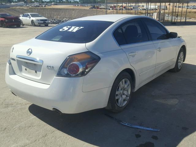 1N4AL21E79N409698 - 2009 NISSAN ALTIMA 2.5 WHITE photo 4