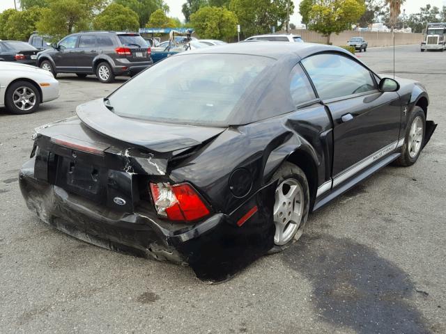 1FAFP40492F132650 - 2002 FORD MUSTANG BLACK photo 4