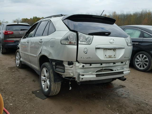 JTJHA31U840002049 - 2004 LEXUS RX SILVER photo 3