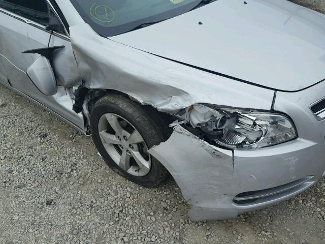 1G1ZC5E0XCF107300 - 2012 CHEVROLET MALIBU 1LT SILVER photo 9