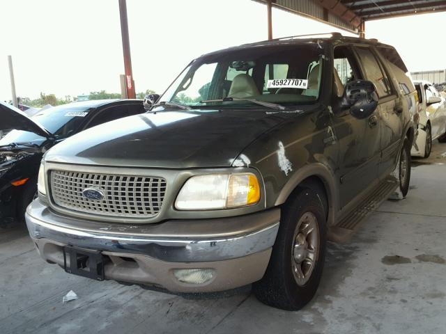 1FMRU1766YLA64559 - 2000 FORD EXPEDITION GREEN photo 2
