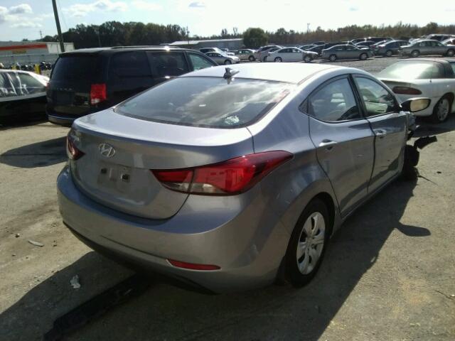 5NPDH4AE7GH765702 - 2016 HYUNDAI ELANTRA SE GRAY photo 4