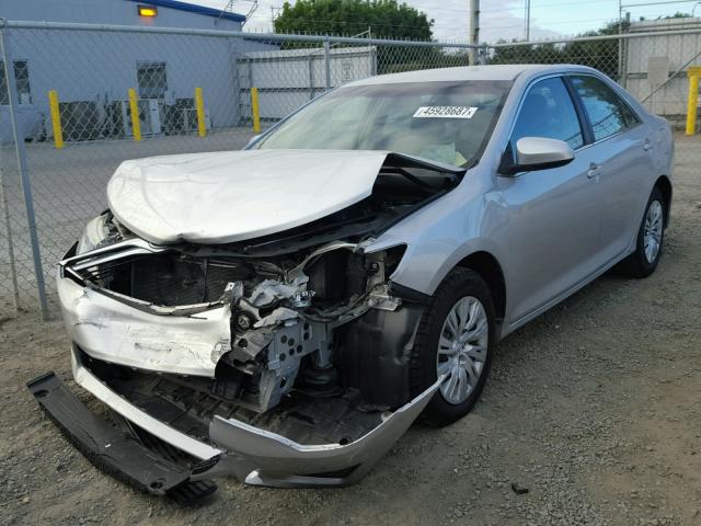 4T4BF1FK5CR251343 - 2012 TOYOTA CAMRY BASE SILVER photo 2