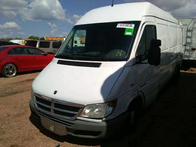 WD0PD544665962058 - 2006 DODGE SPRINTER 3 WHITE photo 2