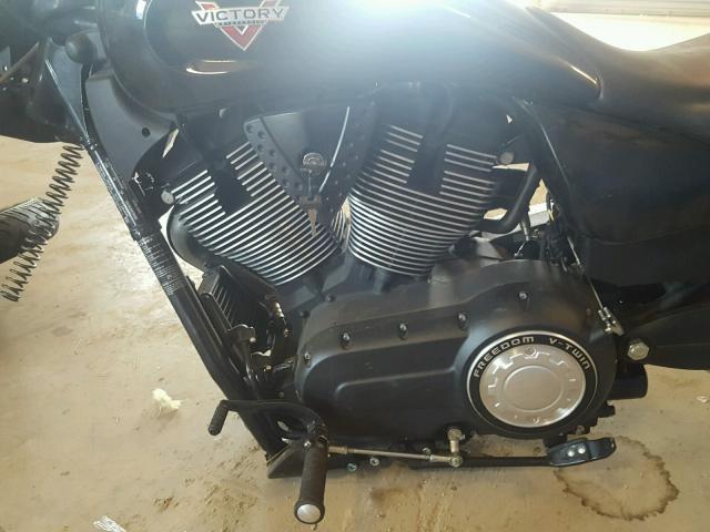 5VPGB36N8G3044092 - 2016 VICTORY MOTORCYCLES VEGAS 黑色 照片 7
