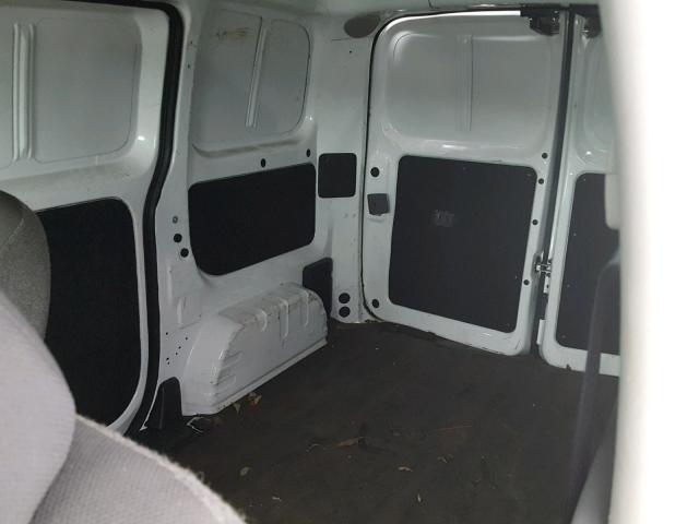 3N63M0YN7FK723179 - 2015 CHEVROLET CITY EXPRE WHITE photo 6