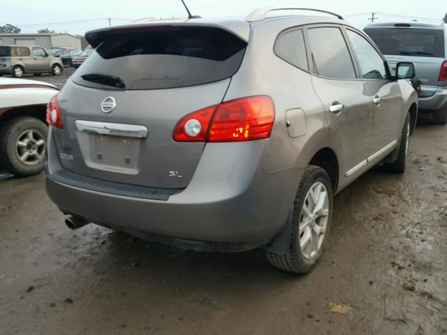 JN8AS5MT7DW512734 - 2013 NISSAN ROGUE S SILVER photo 4