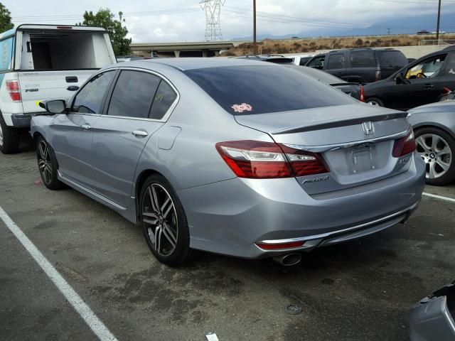 1HGCR2F53HA043790 - 2017 HONDA ACCORD SPO SILVER photo 3