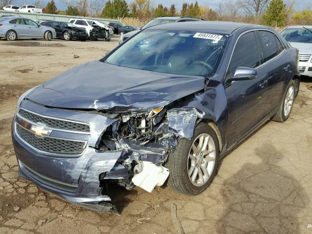 1G11C5SA6DF211827 - 2013 CHEVROLET MALIBU 1LT BLUE photo 2