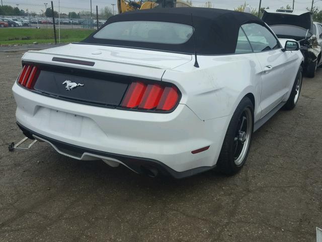 1FATP8UHXG5284554 - 2016 FORD MUSTANG WHITE photo 4