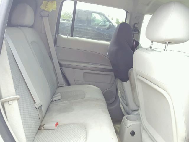3GNDA13D58S609499 - 2008 CHEVROLET HHR LS 白色 照片 6
