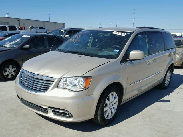 2C4RC1BG9GR156617 - 2016 CHRYSLER TOWN & COU TAN photo 2