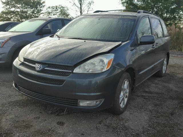 5TDZA22C94S044833 - 2004 TOYOTA SIENNA XLE GREEN photo 2